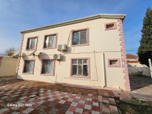 Bakı şəhəri, Novxanı qəsəbəsində ev satılır, -3