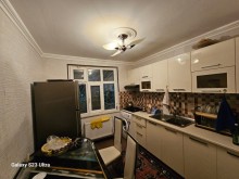 Bakı şəhəri, Novxanı qəsəbəsində ev satılır, -11