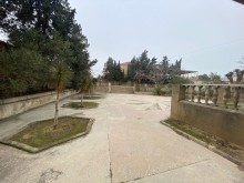 Azerbaijan - Baku city Novkhani gardens, -8