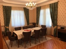 Bakı, Bakıxanov qəsəbəsində 3 mərtəbəli ev satılır, -9