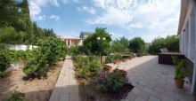 Görədil kəndində bağ evi satılır, -16