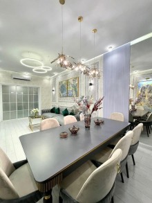 Mərdəkan, Bakı, həyət evi / villa ev satılır. 2 mərtəbəli, -6