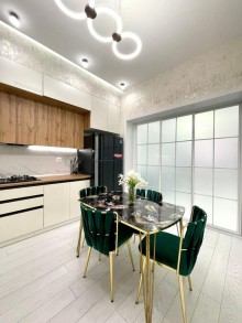 Mərdəkan, Bakı, həyət evi / villa ev satılır. 2 mərtəbəli, -9