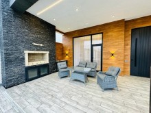 Baku, 5-room villa garden house for sale. The land area is 550 m2, -7