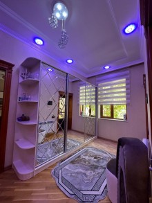 Bakıxanov qəsəbəsində təmirli ev satılır. Villa Asan, -12
