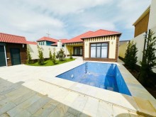 Baku city, Mardakan settlement, 1-storey newly built villa house, -3