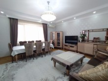 Həzi Aslanov qəsəbəsində ev al. Yaşayış sahəsi 90 m2, -10