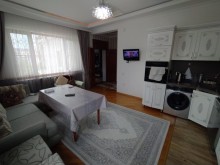 Həzi Aslanov qəsəbəsində ev al. Yaşayış sahəsi 90 m2, -13