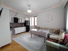 Həzi Aslanov qəsəbəsində ev al. Yaşayış sahəsi 90 m2, -14