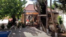 Kohne bag evleri Görədil bar verən meyvə ağacları olan ev al. 2 mərtəbli hovuzlu ev, -3