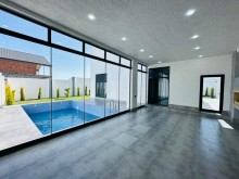 Bakucity villas for sale - A 2-story villa built on a 5-acre plot of land in Merdekan, -2
