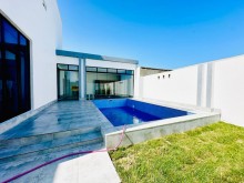 Bakucity villas for sale - A 2-story villa built on a 5-acre plot of land in Merdekan, -4