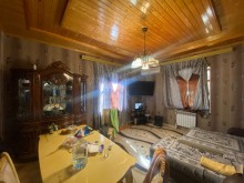 Novxanı kəndinin ən yaxşı yerlərindən birində heyet evi, -8