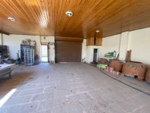 Novxanı kəndinin ən yaxşı yerlərindən birində heyet evi, -16