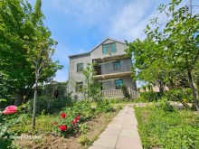 novxani-baglari-spring-otele-yaxin-heyet-evi-9-otaq-s