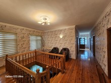 Bakı şəhəri Novxanı bağlarında ev satılır. Sarı Qaya massivi, -4