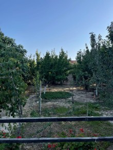 House for sale in Mardakan settlement, Baku city. The 2-story, 6-room, -6