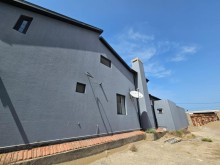 A new house with a sea view is for sale in Baku in Shuvelan settlement. House 5 rooms, -7