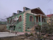 Buy house in Saray settlement, Baku city. The 6-room house, -18