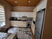 Binede 2 mertebelei heyet evleri, -2