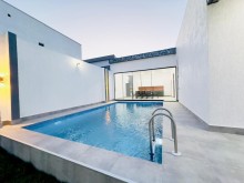 Sale CottageA 4-room courtyard house is for sale in Mardakan, Baku, -2