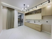 Sale CottageA 4-room courtyard house is for sale in Mardakan, Baku, -9