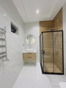 Sale CottageA 4-room courtyard house is for sale in Mardakan, Baku, -14