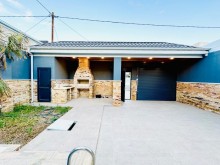 Cheap for sale 4-room house/dacha 160 m², in Mardakan settlement, Baku, -18