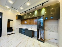 Baku city, Mardakan 4-room villa / country house for sale 150 m², -11