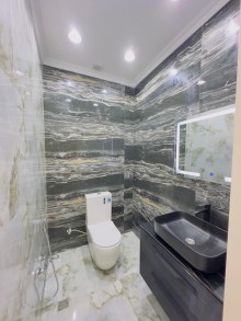 Buy a villa house near Shuvelan Park in Baku. A 2-story, 5-room, -17