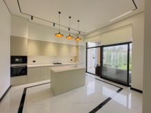 Baku city, 5-room apartment for sale. house/dacha 220 m², village. Mardakan, -13
