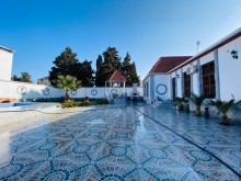 House for sale in Mardakan, Baku, 1 floor, 4 rooms, 170m2. Land area 600 m2, -3