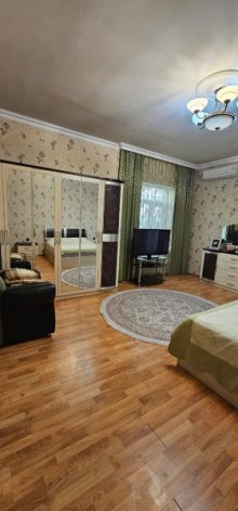 Nardaranda 3 evi olan bağ evi satılır Sea Breeze 7 dəqiqə, -5