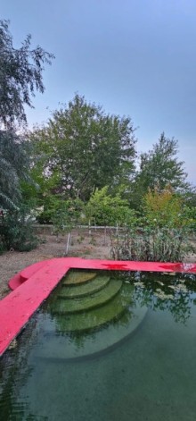 Nardaranda 3 evi olan bağ evi satılır Sea Breeze 7 dəqiqə, -6