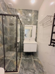 Şüvəlan qəsəbəsində 1 mərtəbəli, 4 otaqlı, hovuzlu ev satılır, -13