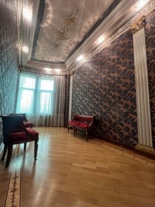 An exclusive apartment is for sale in the Baku city cente, -17
