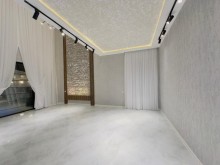 2-Story Villa with Pool and 5 Rooms for Sale in Şüvəlan, -8