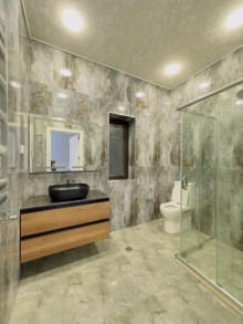 2-Story Villa with Pool and 5 Rooms for Sale in Şüvəlan, -11