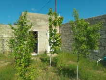 house is for sale on the Shuvalan-Qala road, -7