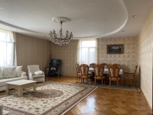 A 3-story, 6-room house is for sale in Saray settlement, Baku, -4