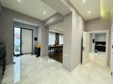 Almaq 5 otaqlı həyət evi/bağ evi 200 m², Mərdəkan q., -15