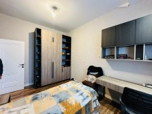 Almaq 5 otaqlı həyət evi/bağ evi 200 m², Mərdəkan q., -17