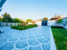 A 6-room modern villa is for sale in Baku, -2