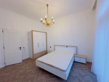 A 6-room modern villa is for sale in Baku, -4