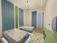 Bakıda TAM EŞYALARI İLƏ Şüvelan qəsəbəsində villa Satılır, -12