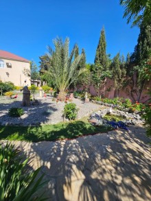 Mərdəkanda geniş torpaq sahəsi olan villa satılır, -3