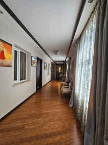 Mərdəkanda geniş torpaq sahəsi olan villa satılır, -7