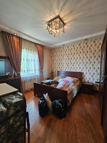 Mərdəkanda geniş torpaq sahəsi olan villa satılır, -10