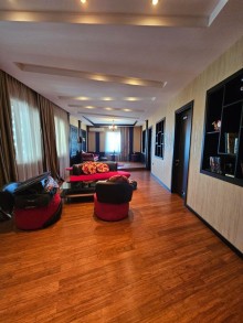 Mərdəkanda geniş torpaq sahəsi olan villa satılır, -11