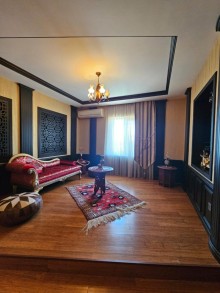 Mərdəkanda geniş torpaq sahəsi olan villa satılır, -14